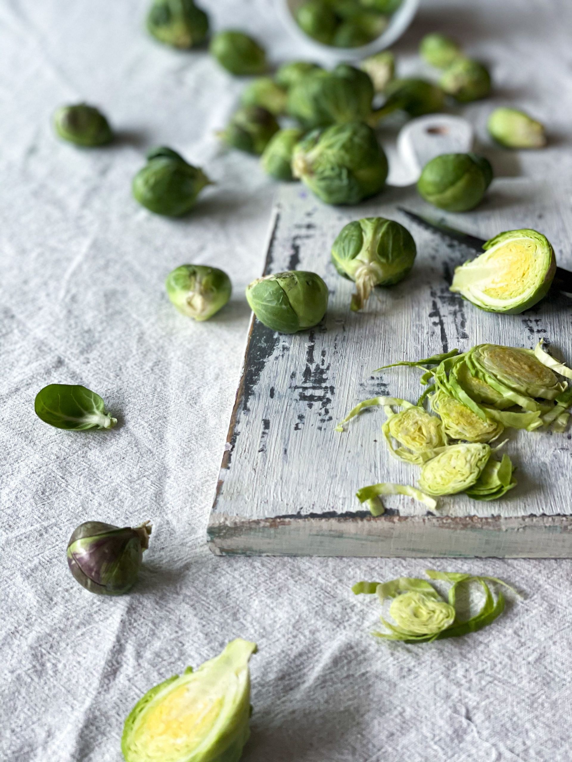 Baby cabbages pack a powerful nutritional punch (Image via Pexels)